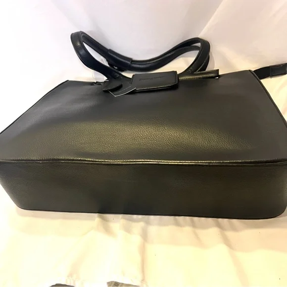 NWT Vintage Ferragamo Black Ladies Business Handbag w/ unbranded dust cover bag - Picture 9 of 11